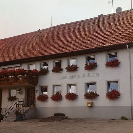 Gasthaus Zum Kreuz Hotel Grafenhausen Luaran gambar