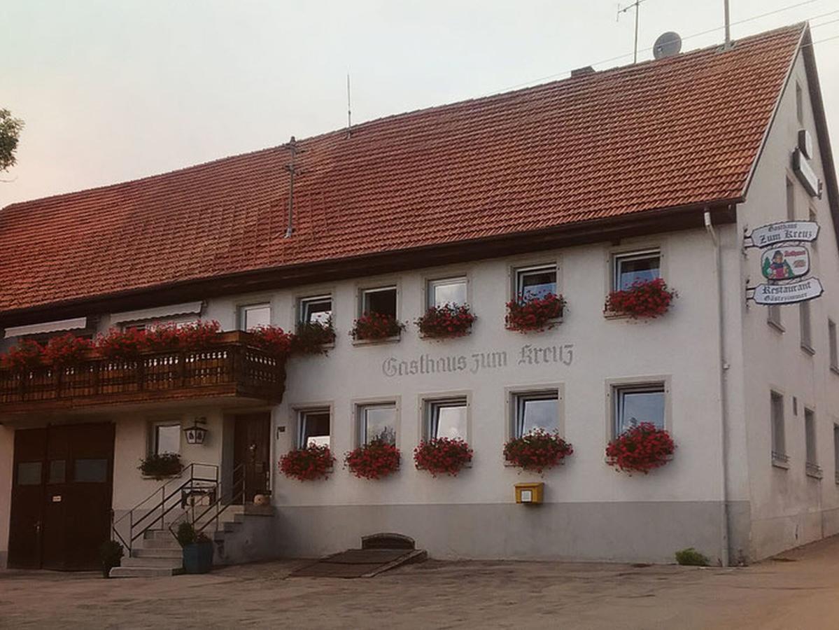 Gasthaus Zum Kreuz Hotel Grafenhausen Luaran gambar